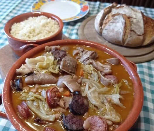 Feijoada à Transmontana: Um Prato de Raízes e Tradição