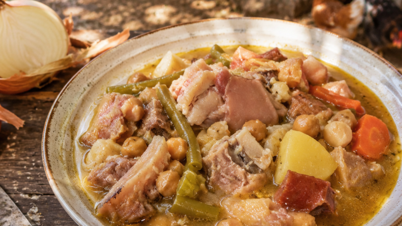 Guisadinho de Chispe com Grão e Feijão Verde