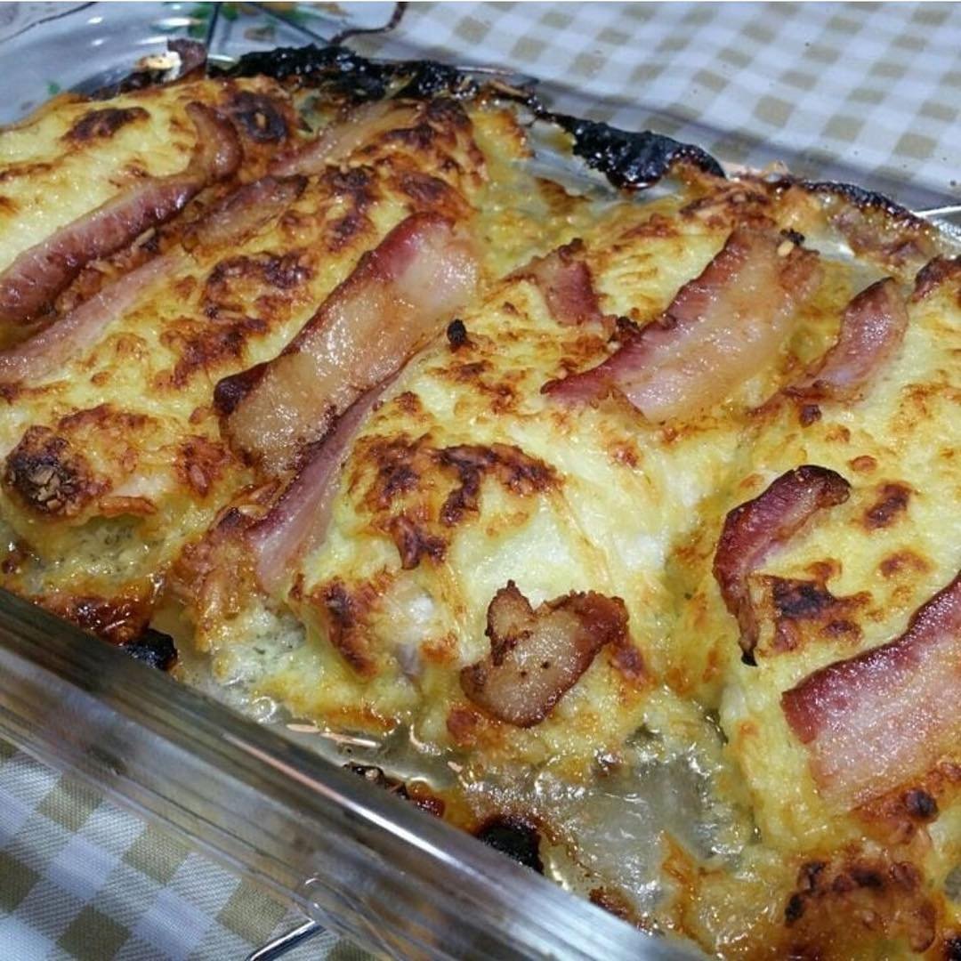 Peitos de Frango com bacon 