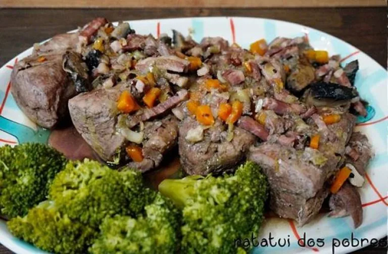 Lombinho de porco au vin