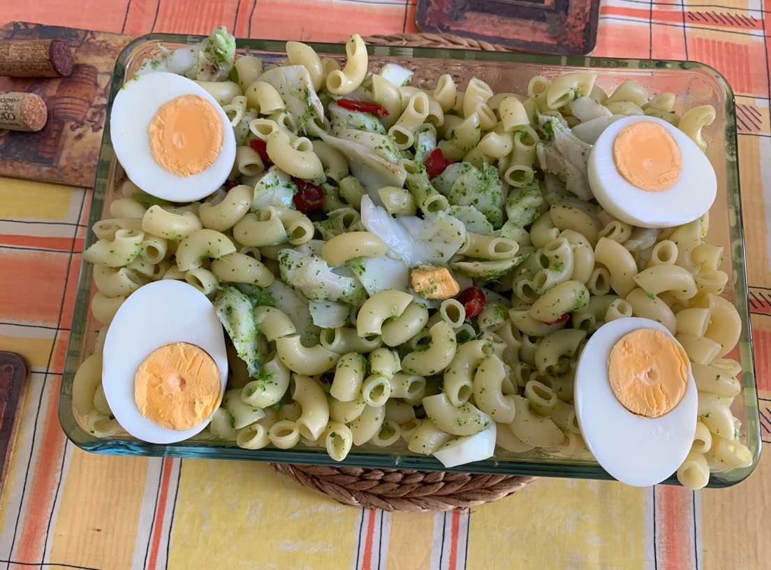 MASSADA DE BACALHAU, DE COENTRADA