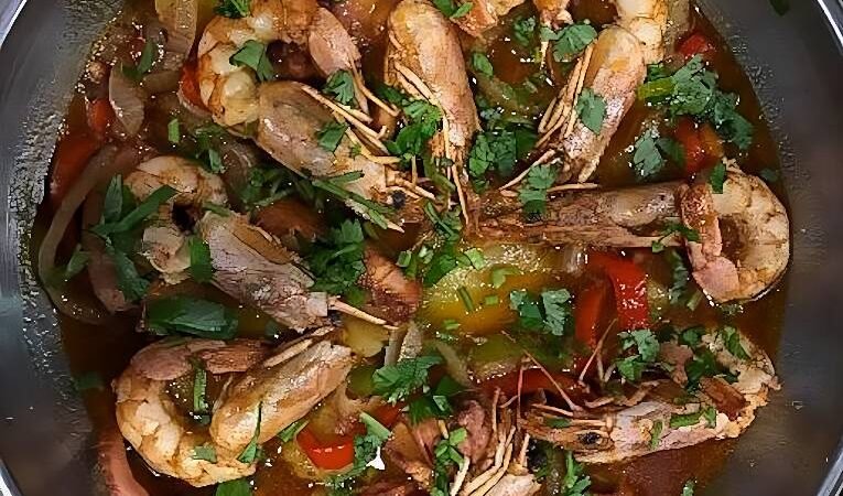 CATAPLANA DE POLVO COM CAMARÃO