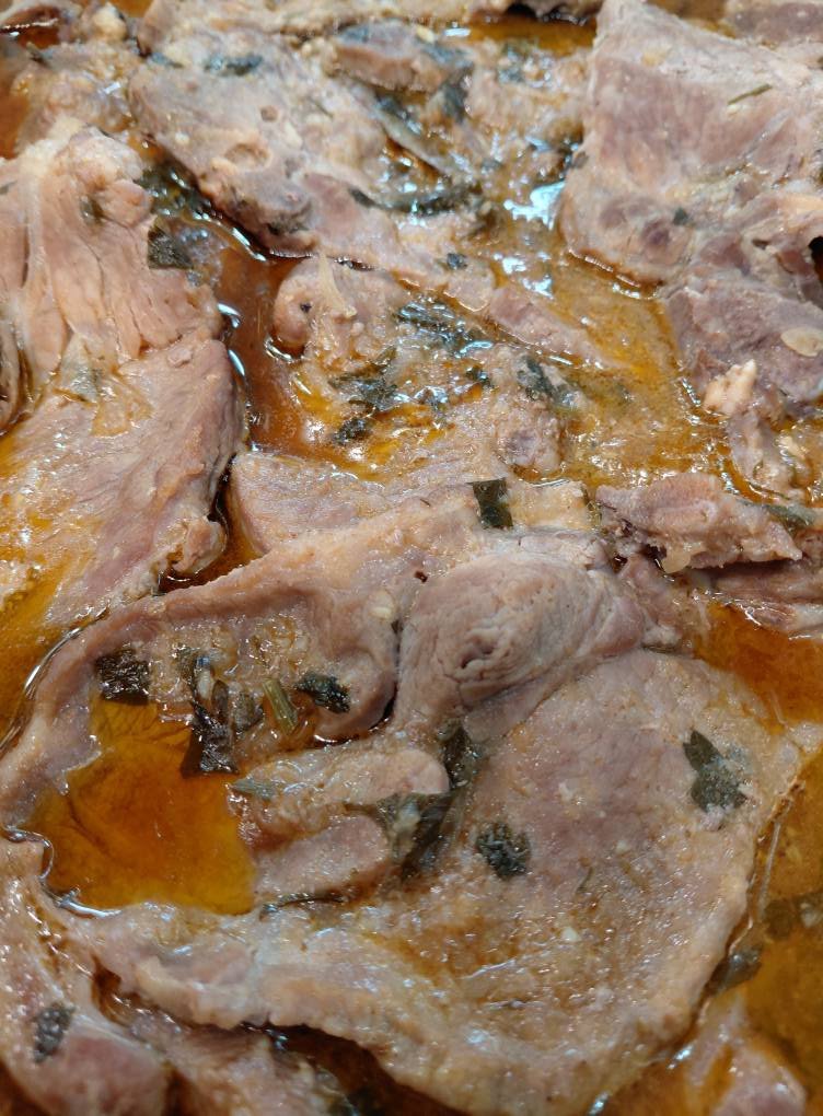 Costeletas de Porco do Cachaço de Cebolada