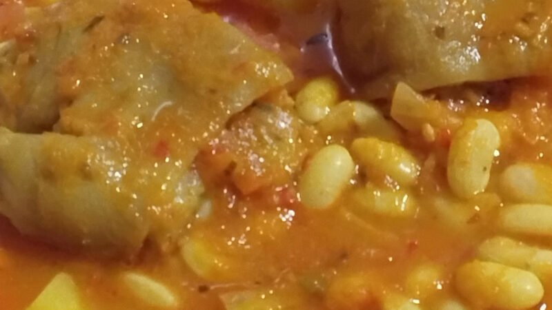 Receita de Pézinhos de porco com feijão branco