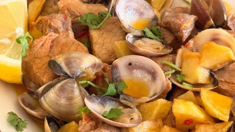 O SEGREDO DA CARNE DE PORCO À ALENTEJANA