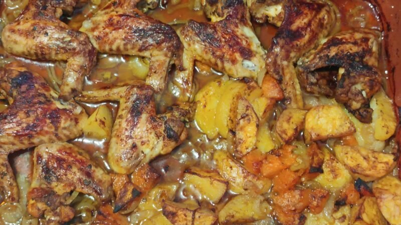 Asinhas de Frango Assadas com Batatinhas