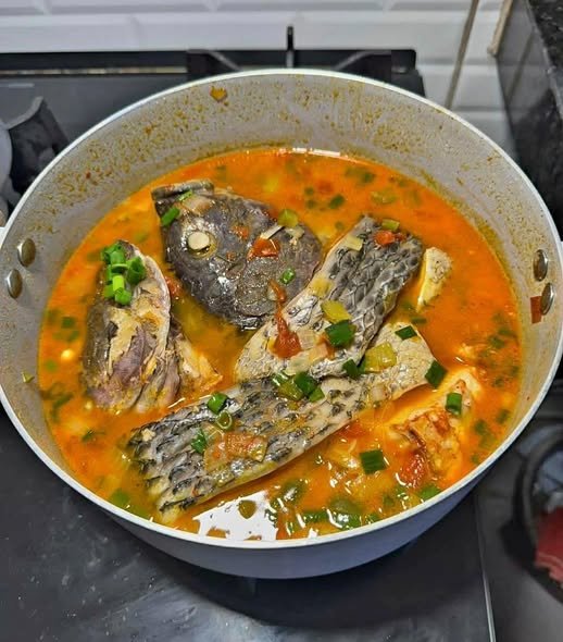 Peixe Ensopado Simples