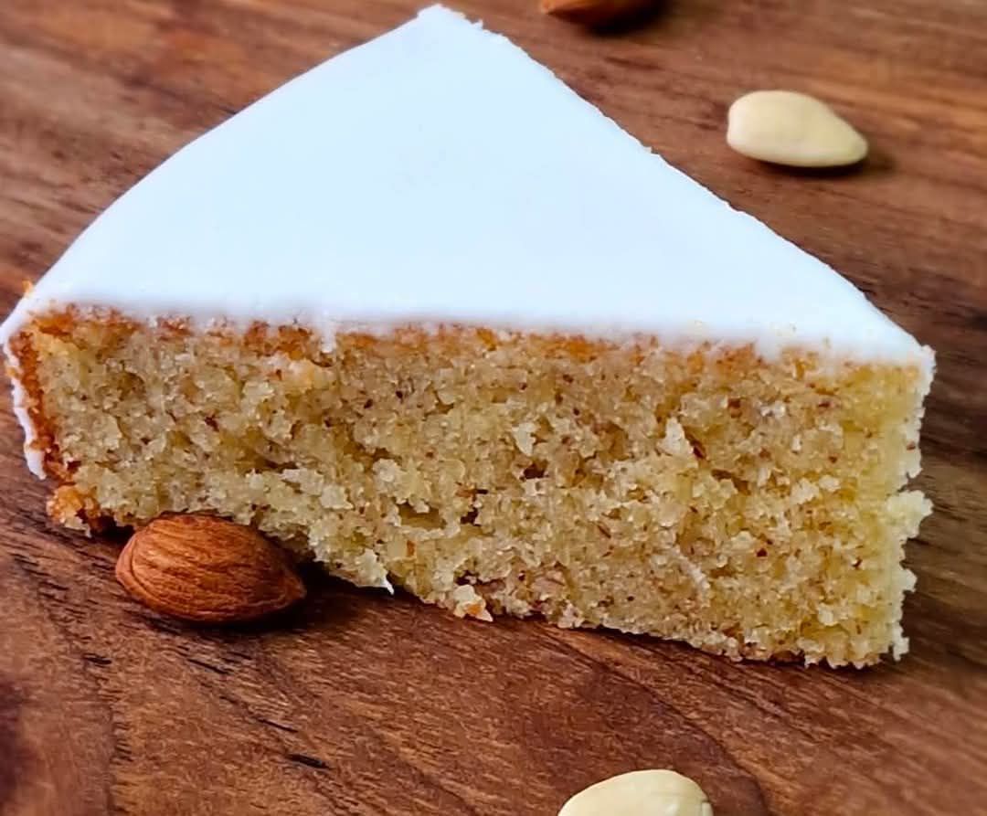 Bolo de Amêndoas