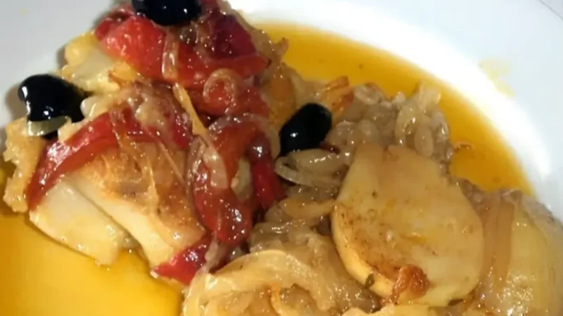Bacalhau no Forno com Batatas às Rodelas