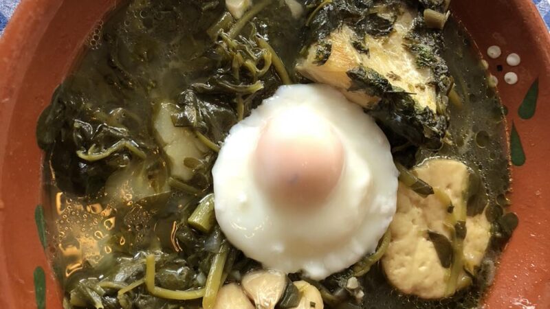 Caldo de Beldroegas à Alentejana