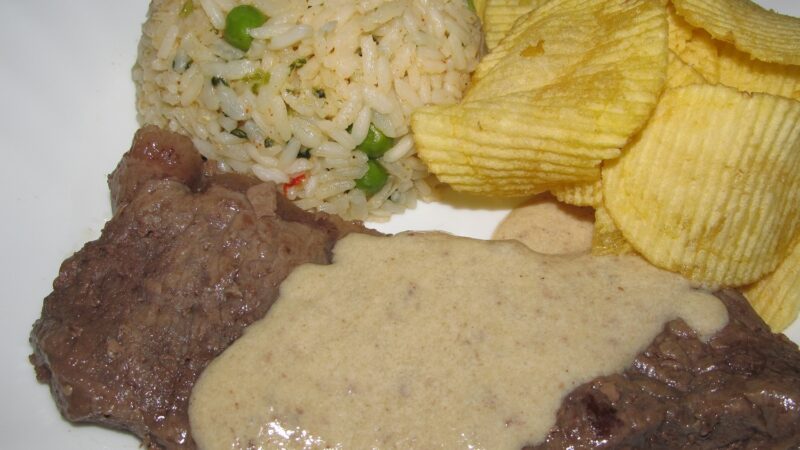 Bife de Vaca com Molho Pimenta