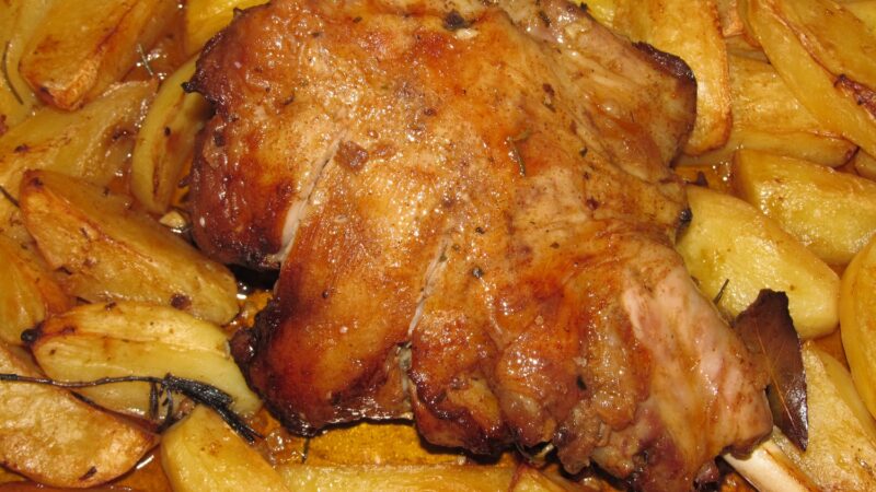 Perna de Borrego com Batatas no Forno