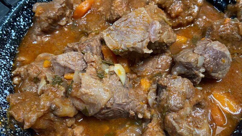 Bochechas de Porco Estufadas