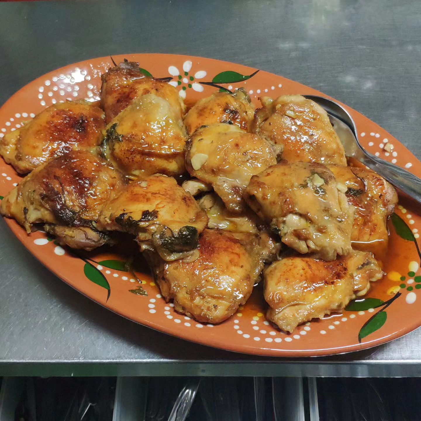 Deliciosas Coxas de Frango grelhado com molho especial: Uma Receita Irresistível!