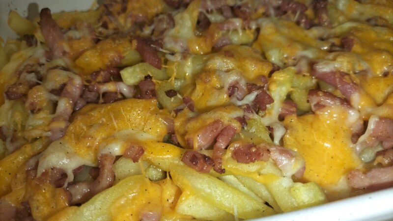 Batatas Fritas com Bacon e Chedder