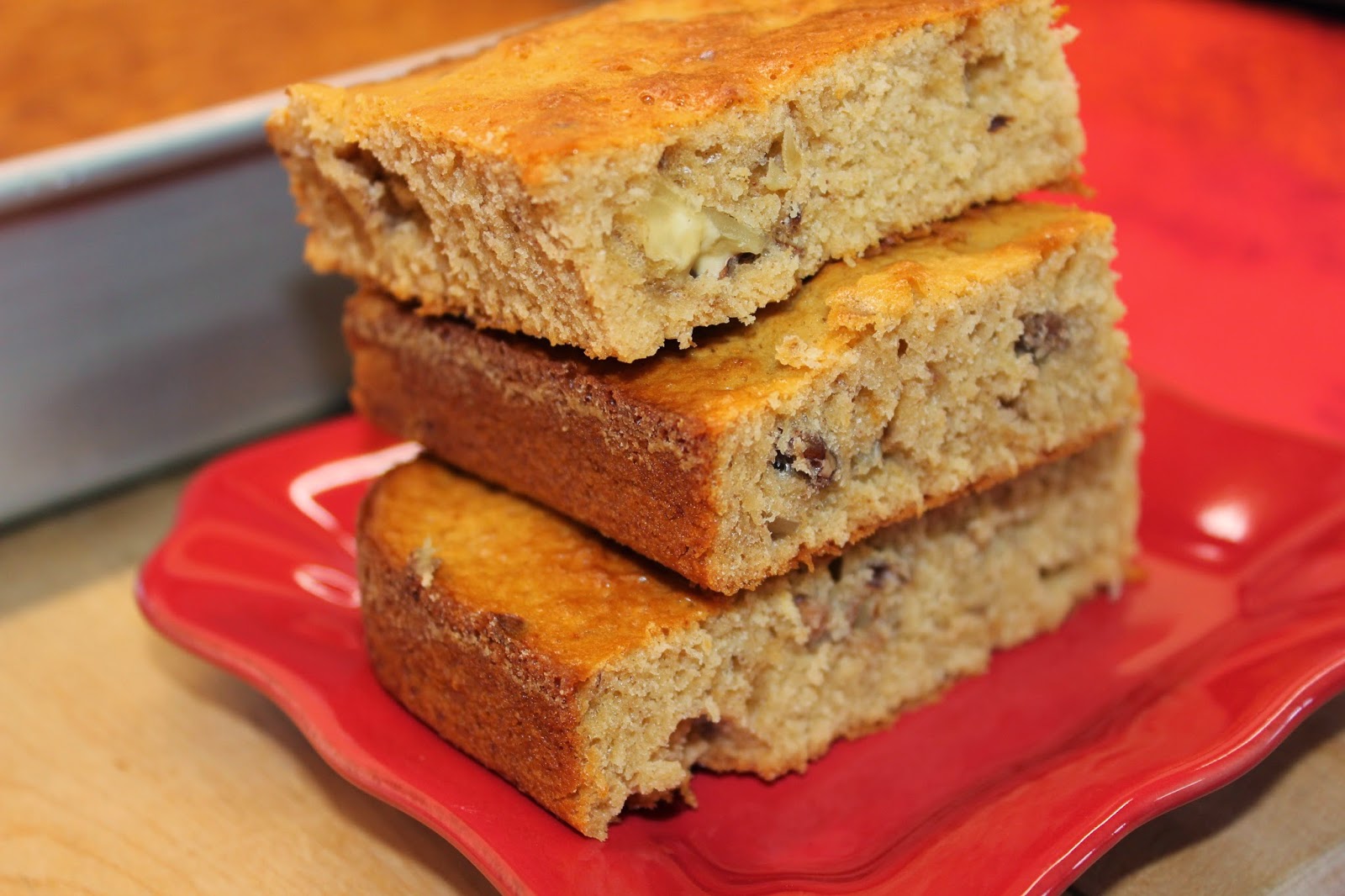 Bolo de mel com nozes