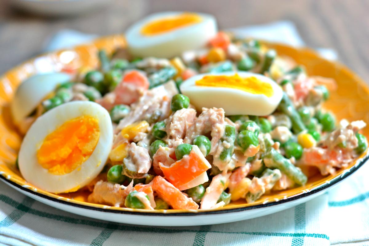 Salada Russa com Atum para levar para a praia ou piscina