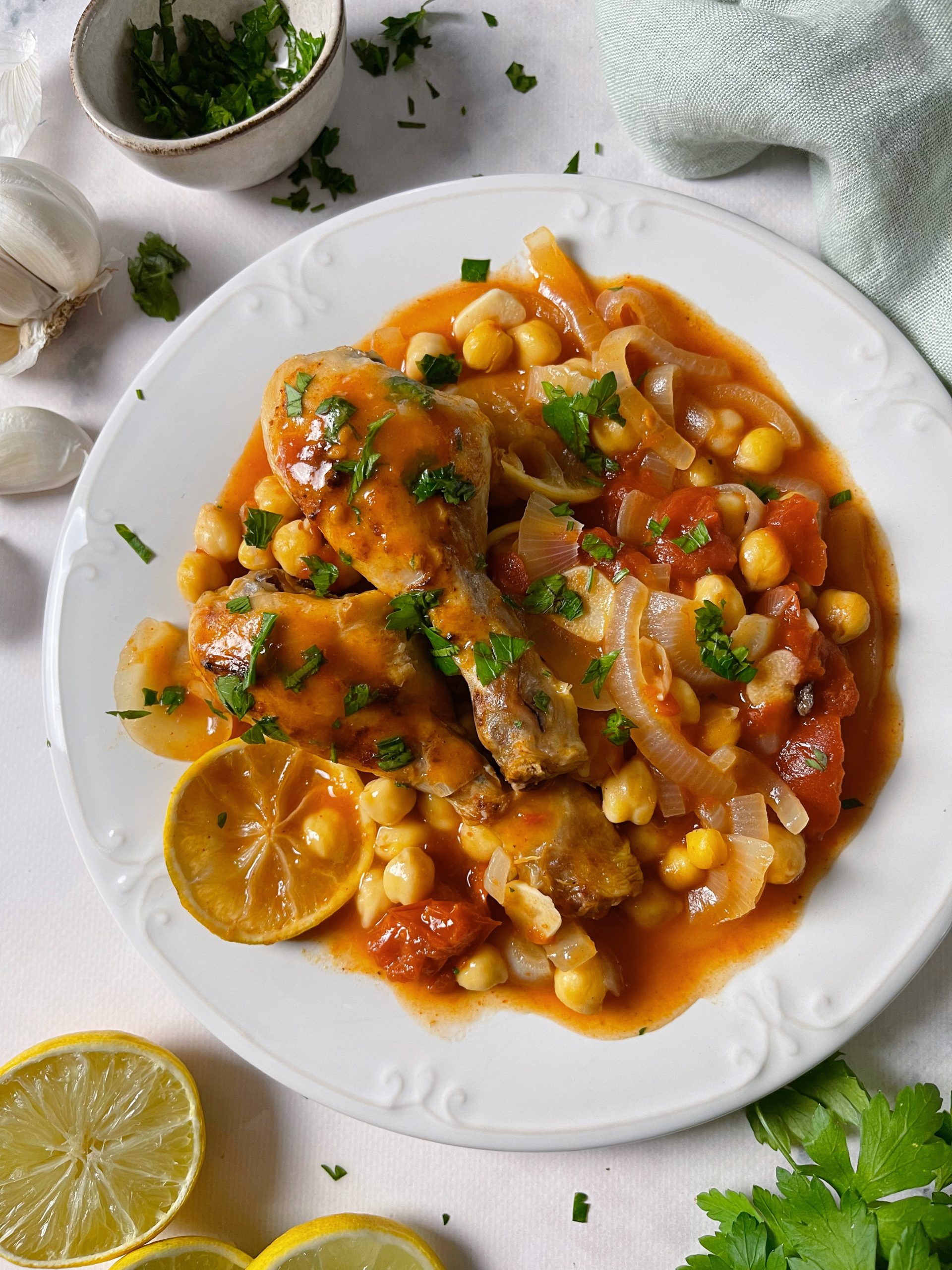 Pernas de frango com grão de bico